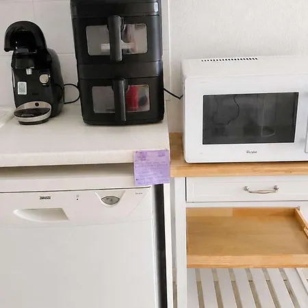 Chaleureux Centre-ville - 6 Pers. - Fr-1-457-611 *